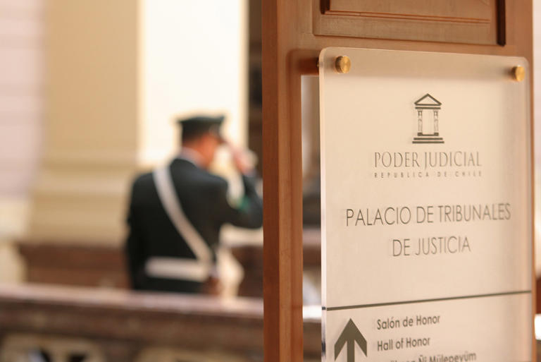 Procesan a cinco implicados en red de sustracción de menores durante  dictadura