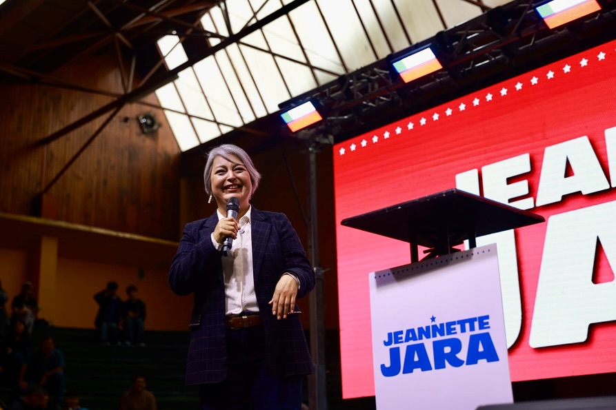 Hoy vivimos un cierre de gira en Temuco que me emociono profundamente. Mas de 2.500 personas lle