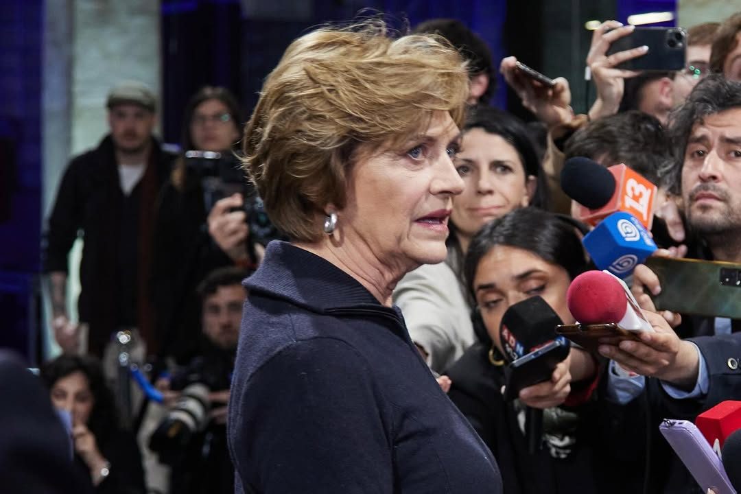 Tremenda facha o ¿no 🤣Ya me encuentro en Aysen y les quiero contar que he leido muchos de sus c edited