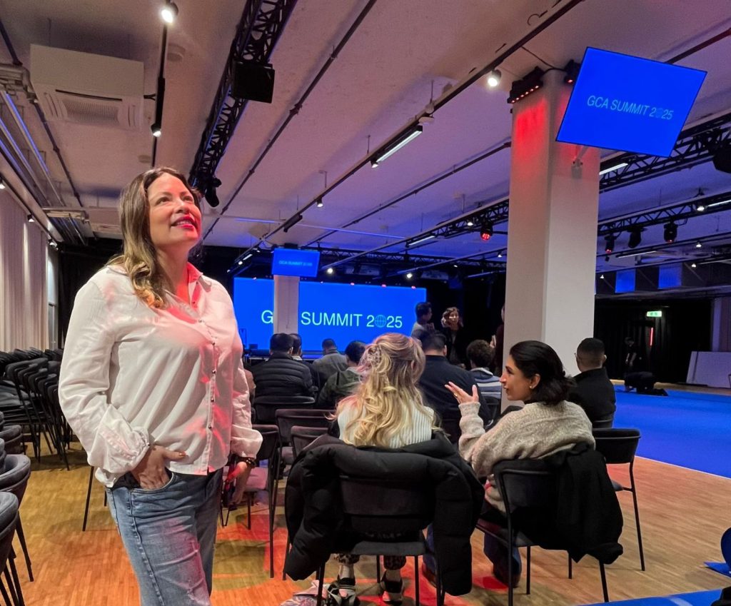 Mariel Jumpa y la moda regenerativa: "La sabiduría ancestral del Sur Global es tan prioritaria como hablar de innovación" 1 WhatsApp Image 2025 10 29 at 21.32.23