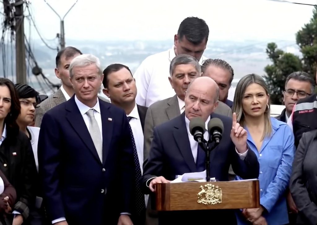 Oposición cuestionó proyecto de Kast que reduce impuestos a grandes empresas y limita gratuidad: “Termina pagando la clase media” 1 2048