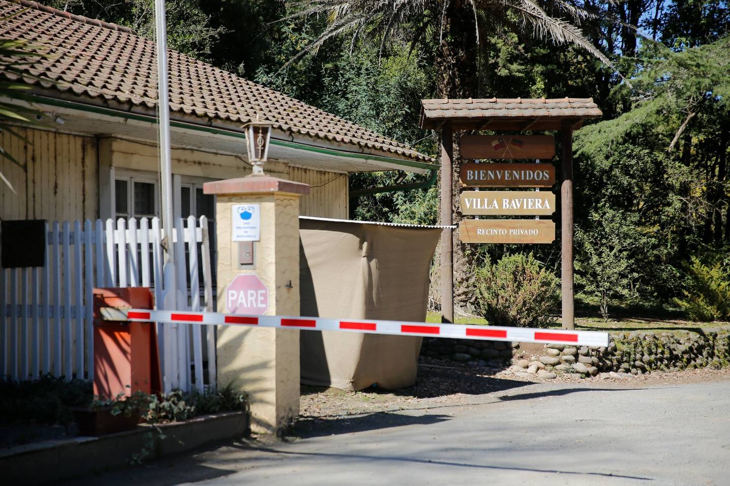 entrada villa baviera.jpeg 1440x2000 q70 subsampling 2